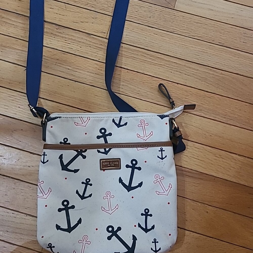 Tommy Hillfigger anchor crossbody purse